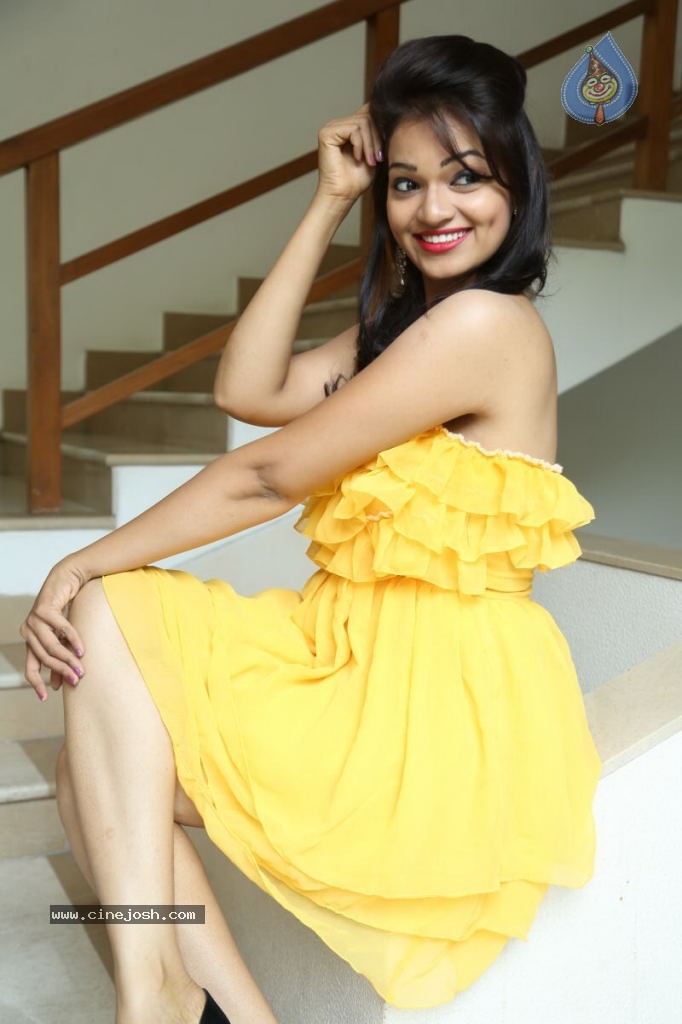 Ashwini Latest Hot Stills - 22 / 151 photos