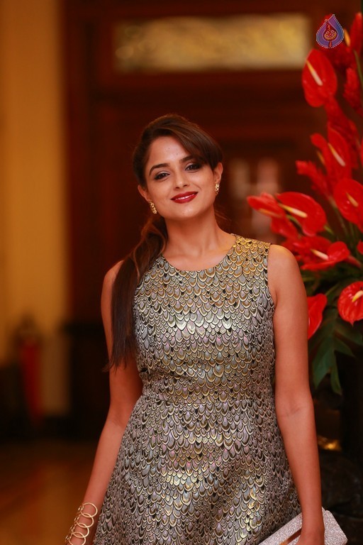 Asmita Sood New Pics - 12 / 12 photos