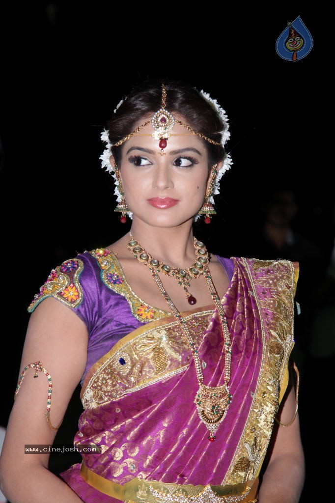 Asmitha Sood Cute Stills - 52 / 52 photos