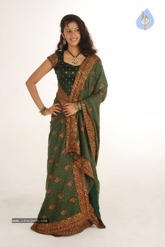 Aswathy Stills - 41 / 63 photos