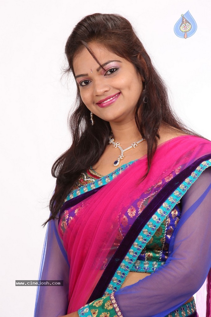 Aswini Hot Gallery - 85 / 111 photos