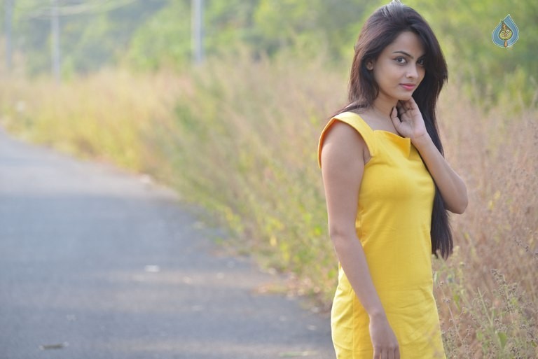 Athithi Das Latest Photos - 11 / 14 photos
