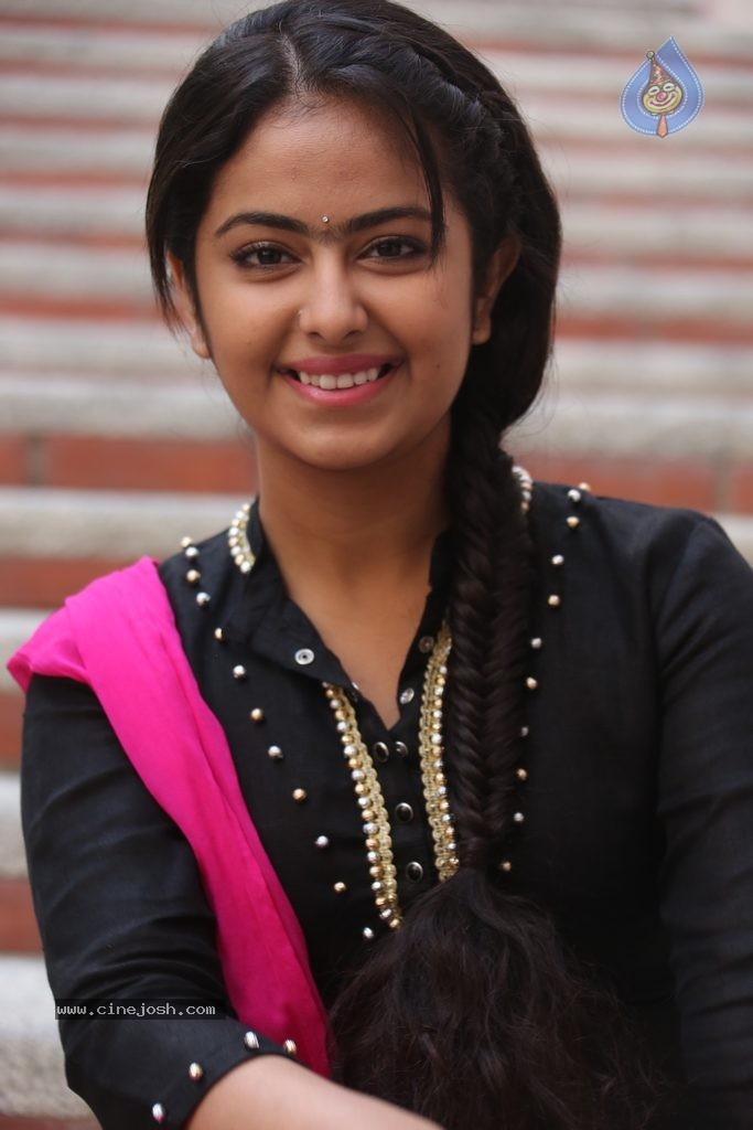 Avika Gor New Stills - 14 / 102 photos