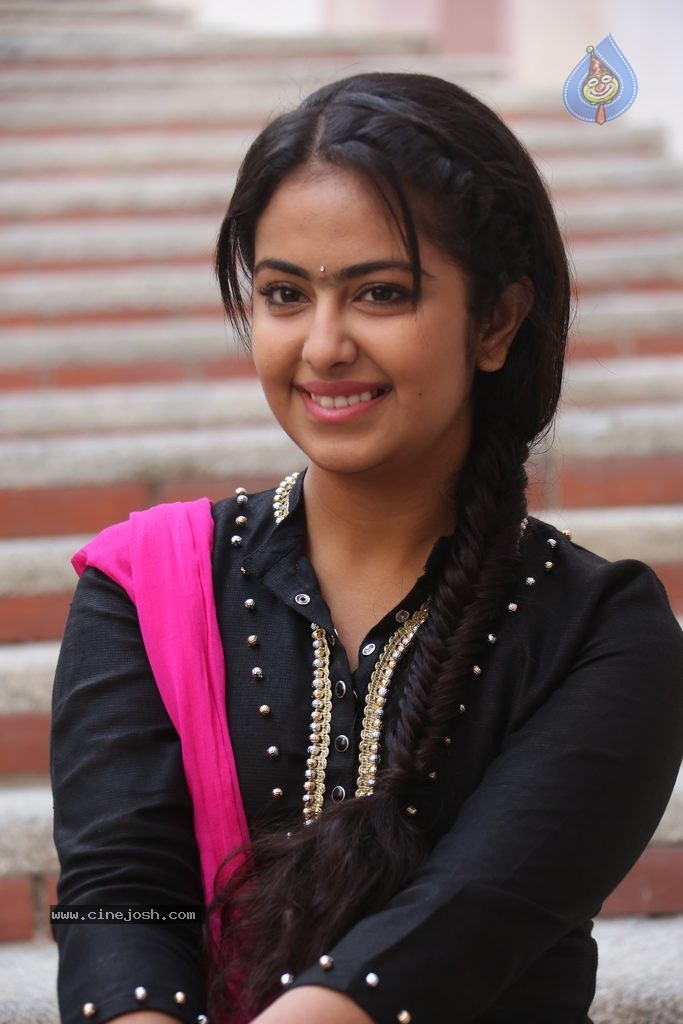 Avika Gor New Stills - 89 / 102 photos