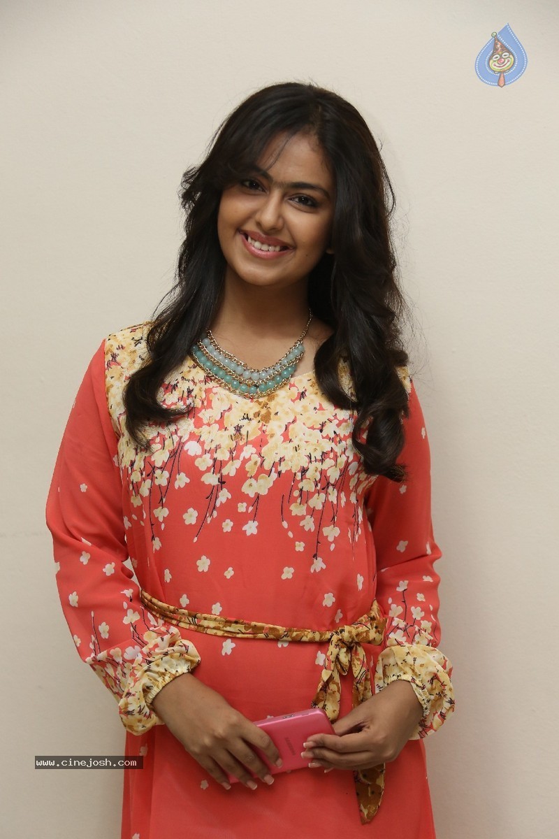 Avika Gor Stills - 40 / 112 photos