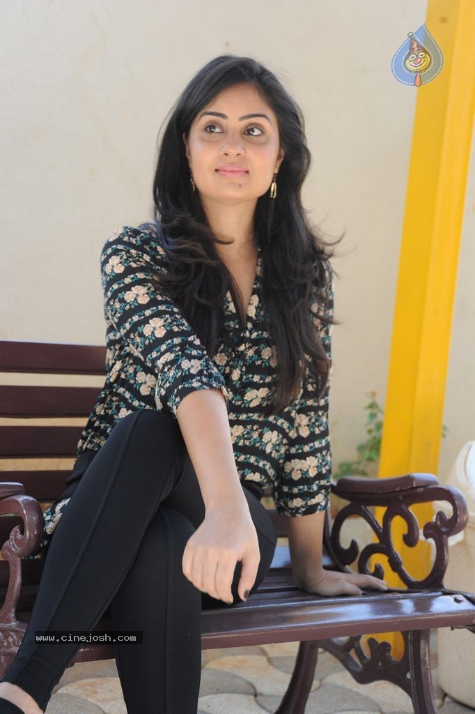 Bhanu Sri Mehra Latest Photos - 4 / 112 photos