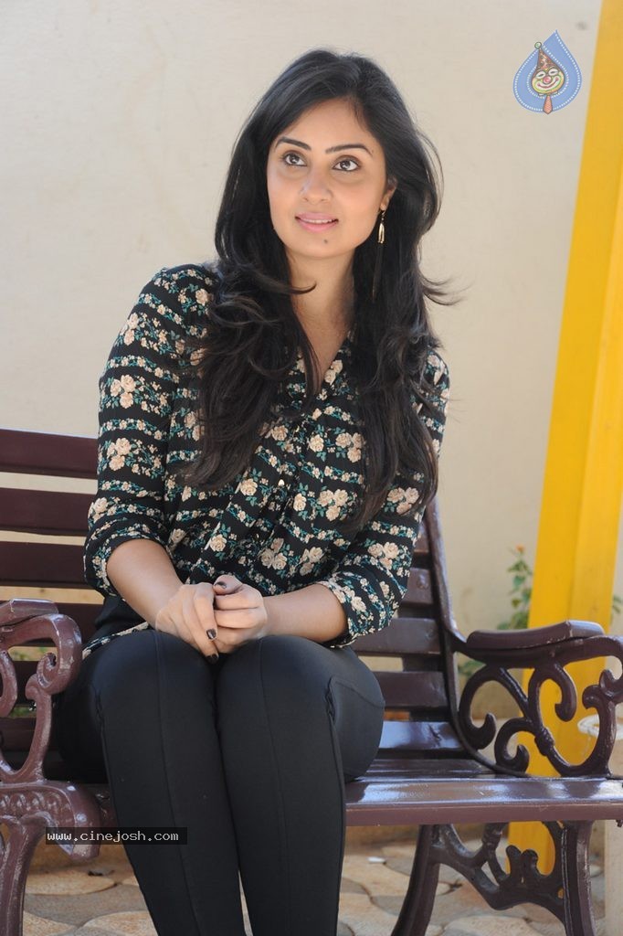 Bhanu Sri Mehra Latest Photos - 22 / 112 photos