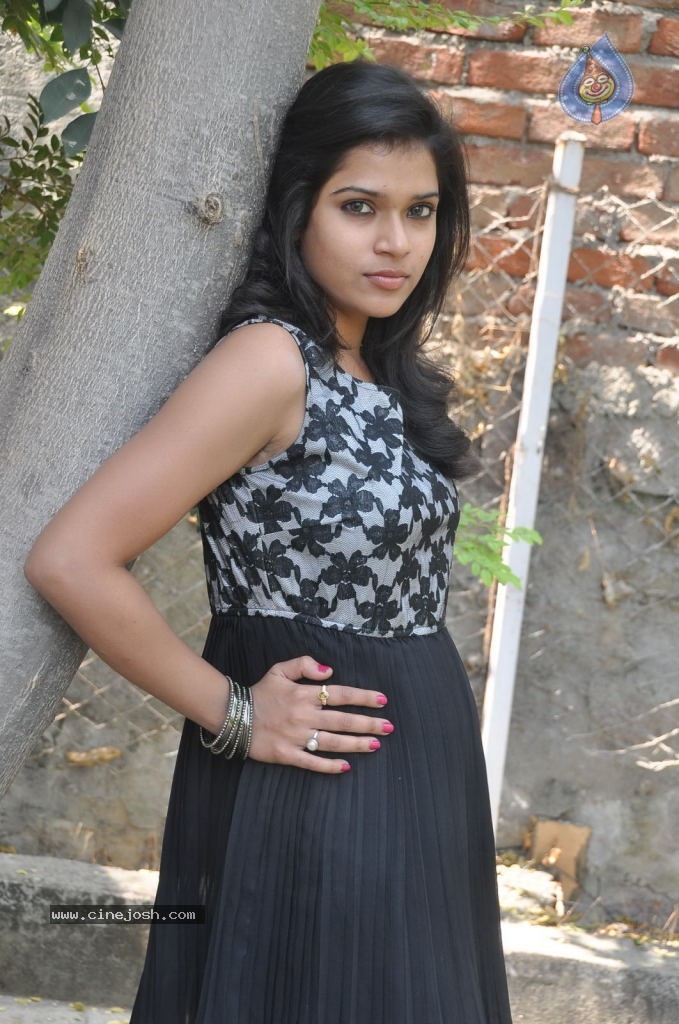 Bhargavi Latest Stills - 13 / 70 photos