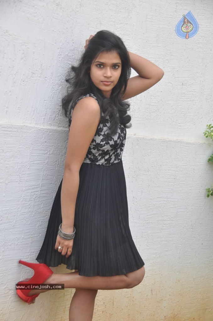 Bhargavi Latest Stills - 19 / 70 photos