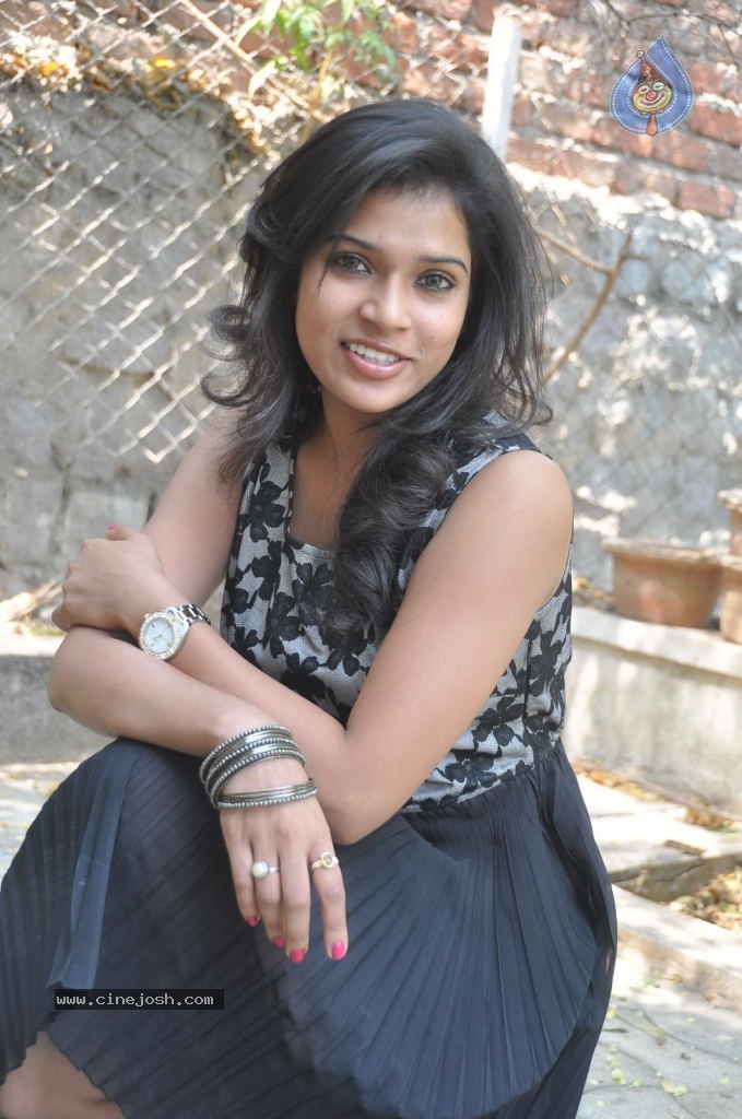 Bhargavi Latest Stills - 41 / 70 photos