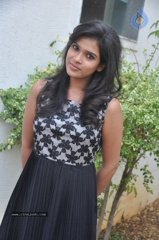 Bhargavi Latest Stills - 57 / 70 photos