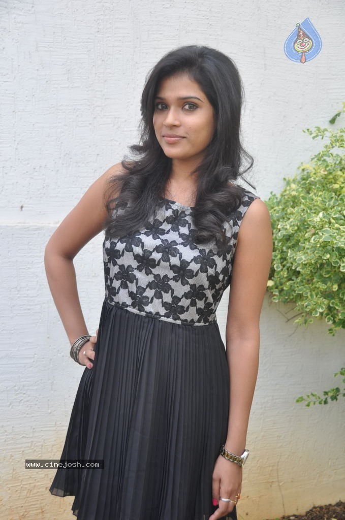 Bhargavi Latest Stills - 59 / 70 photos