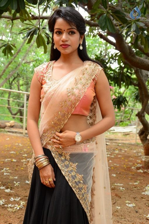 Bhavya Latest Photos - 17 / 34 photos