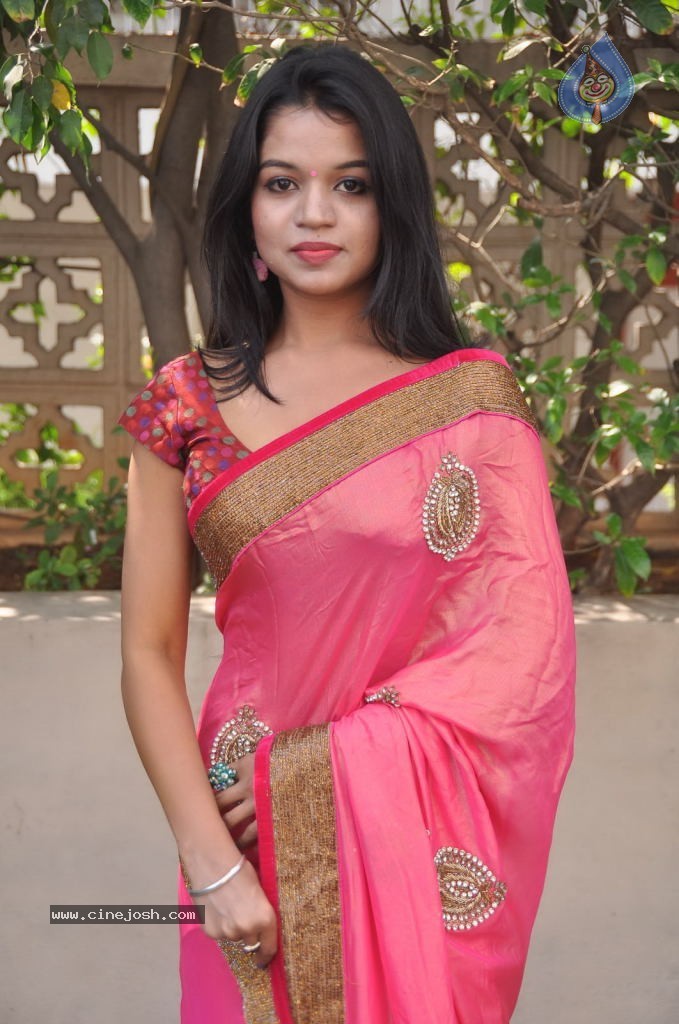 Bhavya Sri New Photos - 46 / 97 photos