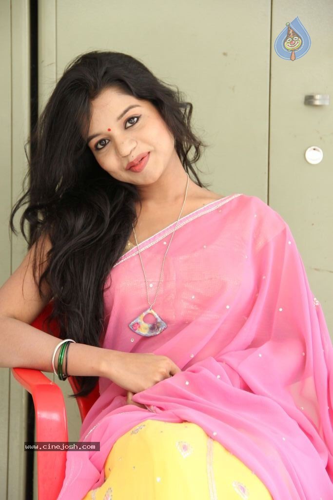 Bhavya Sri New Stills - 83 / 115 photos