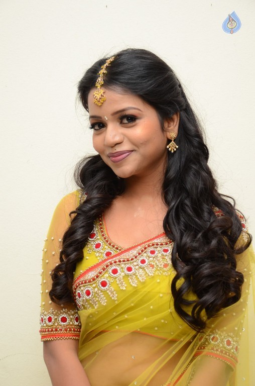 Bhavya Sri Photos - 8 / 39 photos