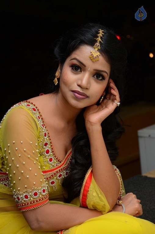 Bhavya Sri Photos - 10 / 39 photos