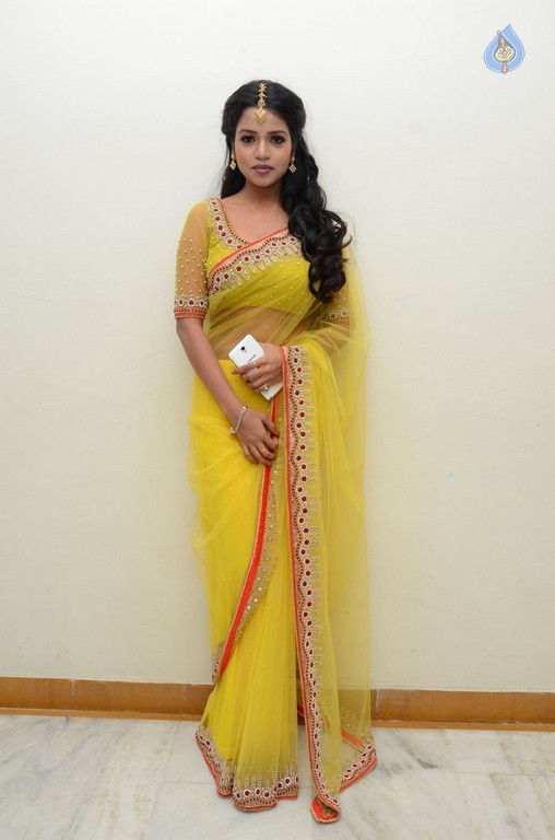 Bhavya Sri Photos - 20 / 39 photos