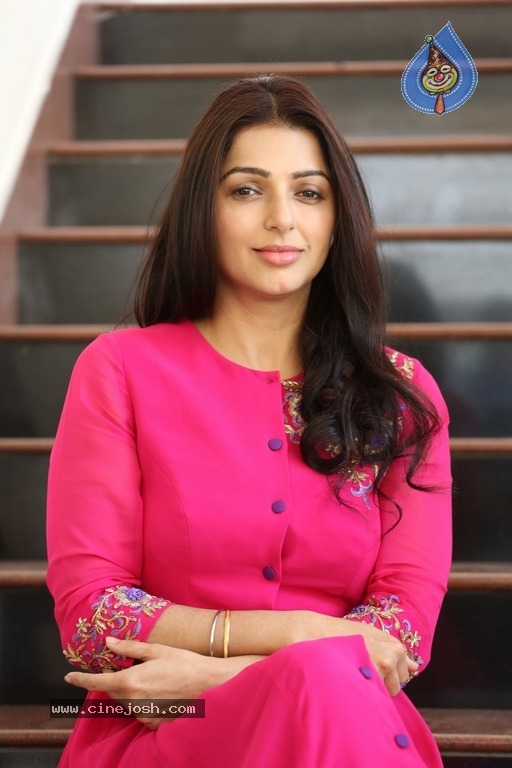 Bhumika Chawla Latest Photoshoot - 21 / 21 photos