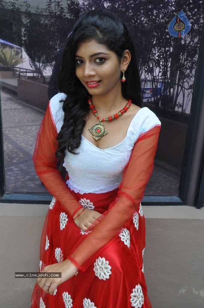 Bindu Stills - 11 / 46 photos