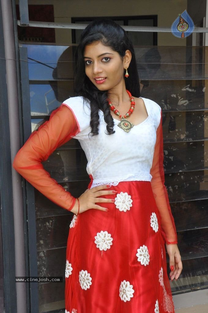 Bindu Stills - 44 / 46 photos