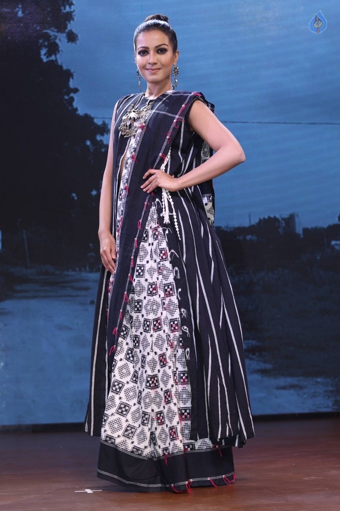 Catherine Tresa at Woven 2017 Fashion Show - 27 / 28 photos