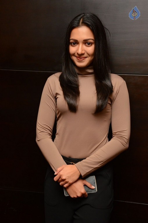 Catherine Tresa New Photos - 39 / 42 photos