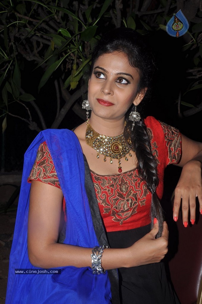 Chandini Stills - 80 / 99 photos