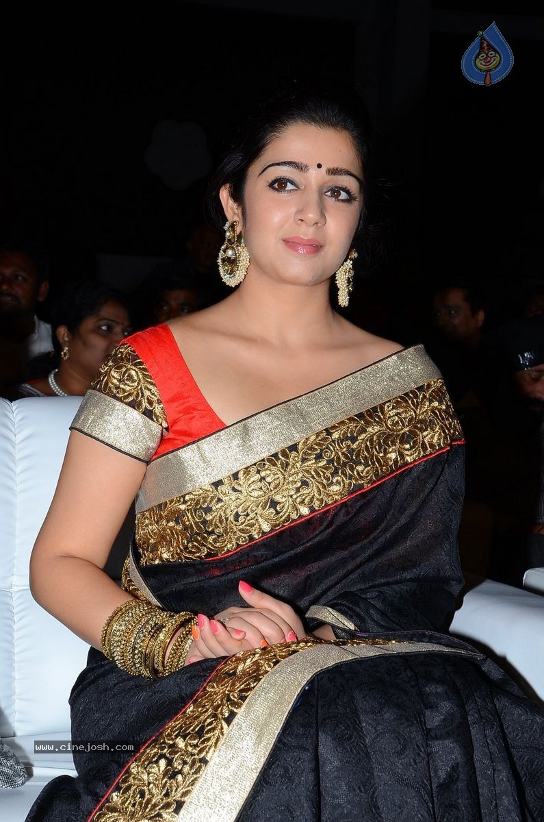 Charmi at Jyothi Lakshmi Audio Launch - 23 / 39 photos