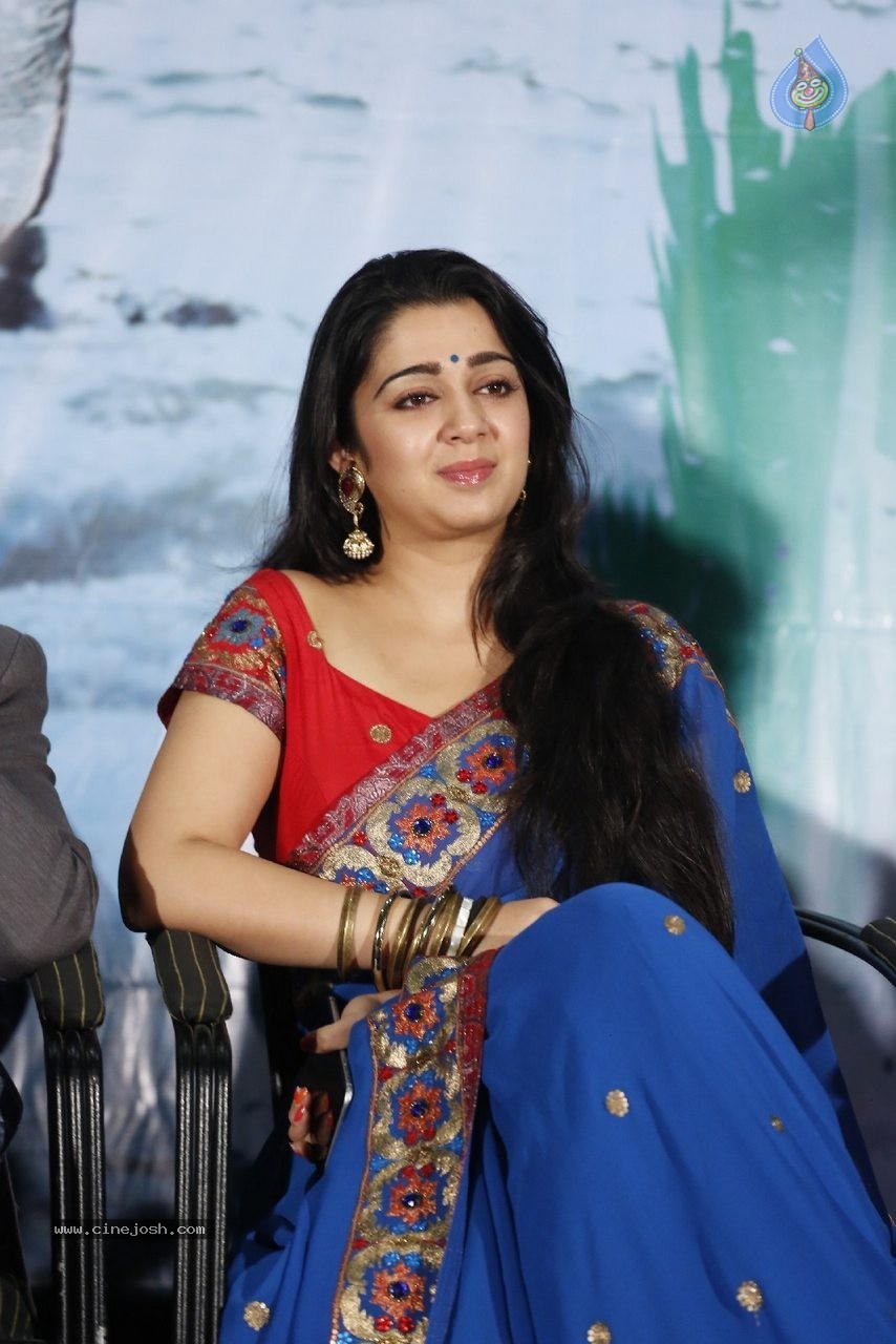 Charmi at Jyothi Lakshmi SM - 6 / 83 photos