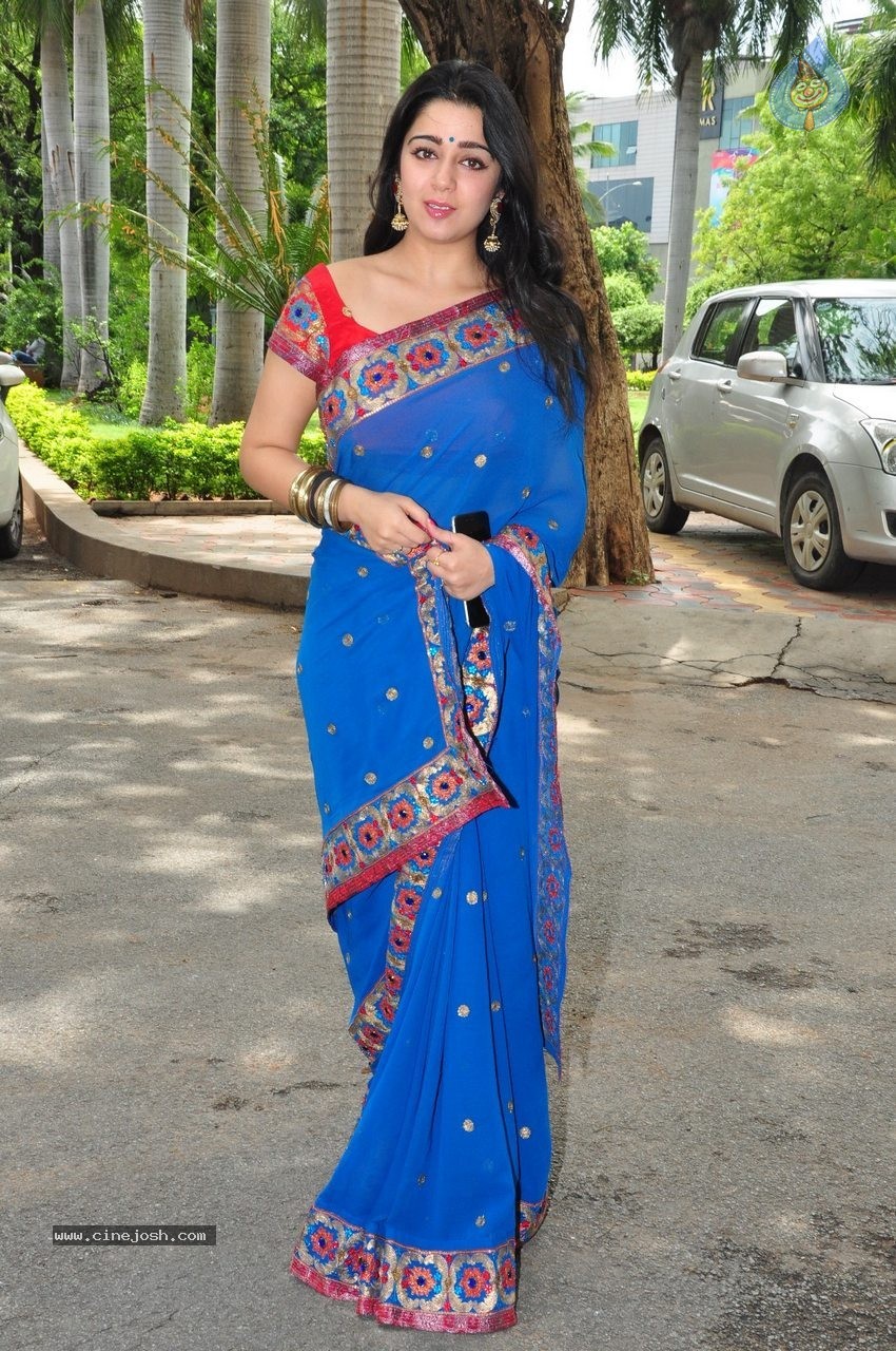 Charmi at Jyothi Lakshmi SM - 15 / 83 photos