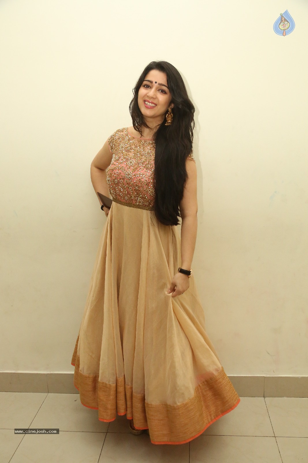 Charmi at Temper Audio Launch - 33 / 78 photos