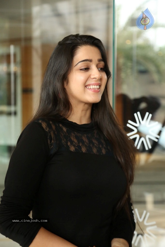 Charmi Latest Stills - 20 / 50 photos