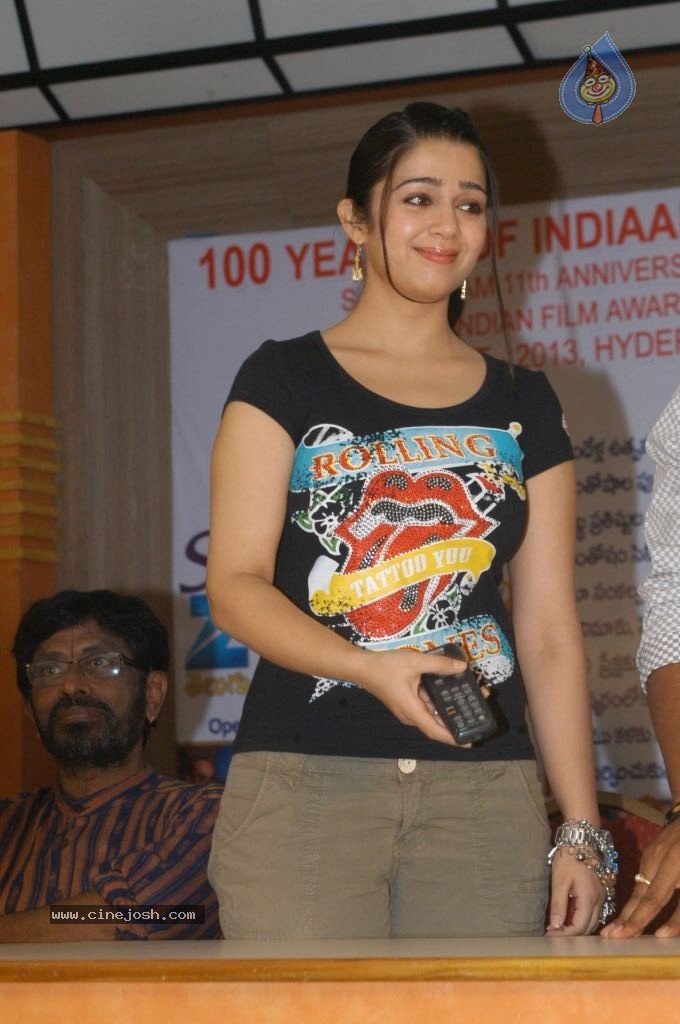 Charmi New Pics - 16 / 67 photos