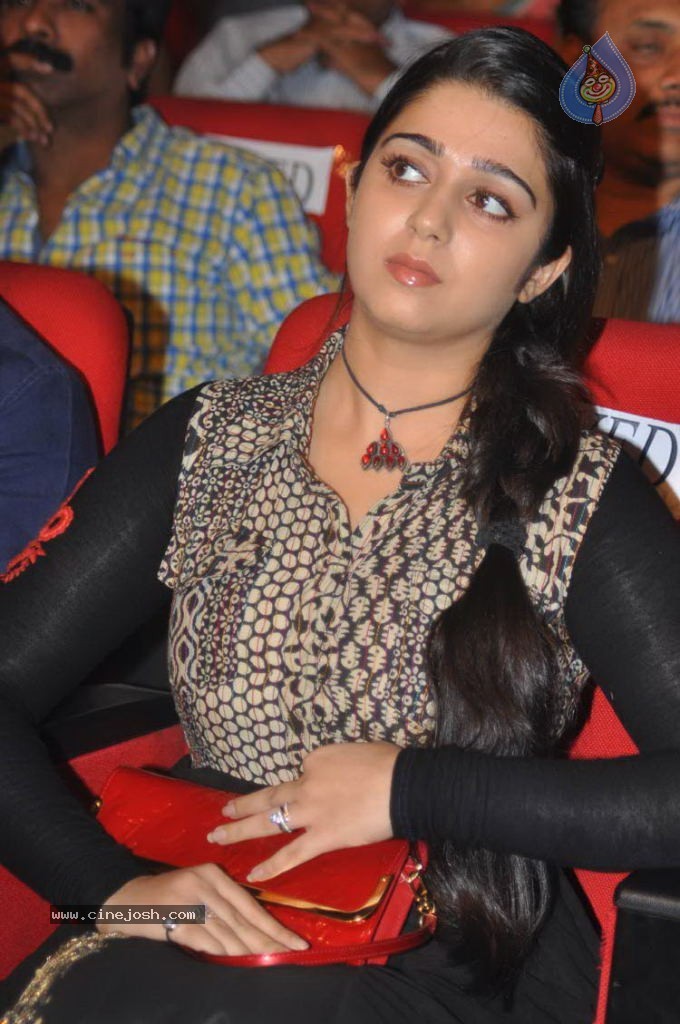 Charmi New Stills - 25 / 92 photos