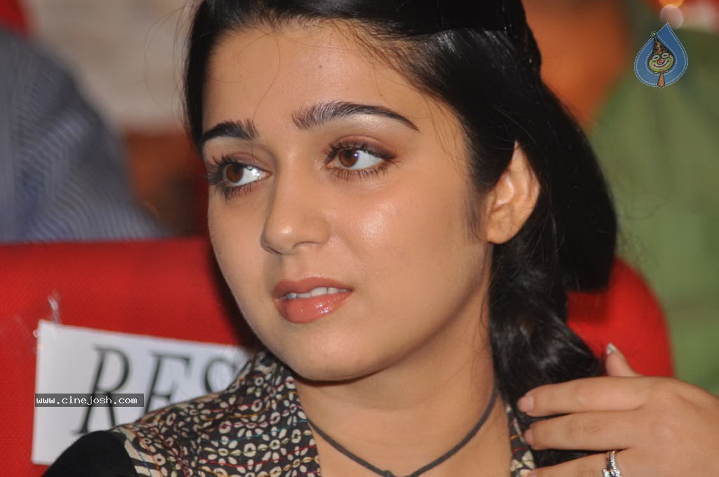 Charmi New Stills - 44 / 92 photos