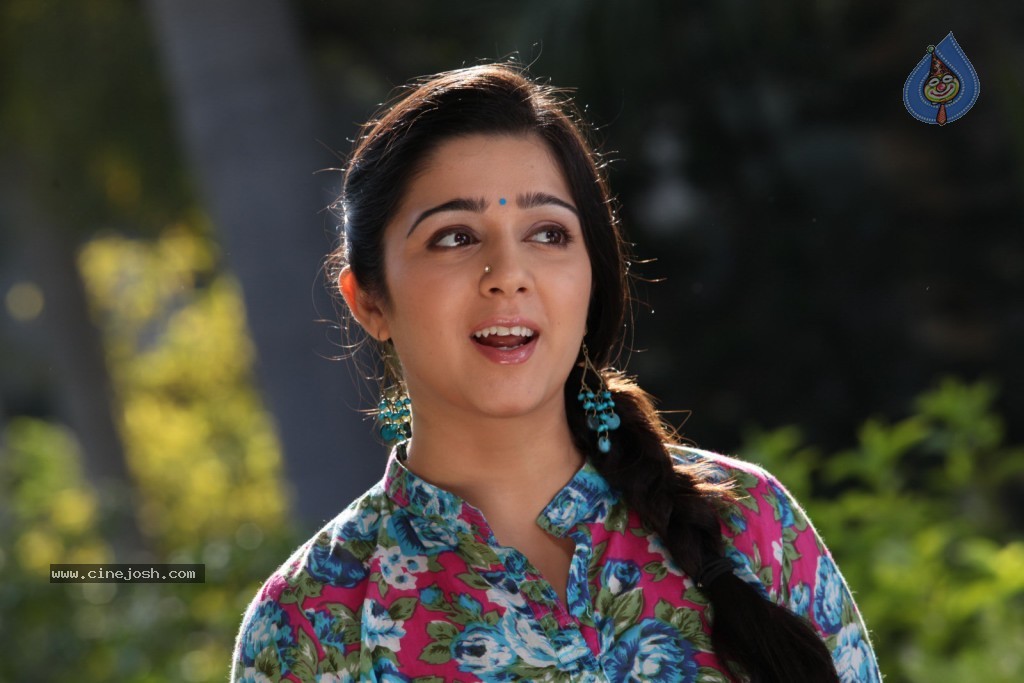 Charmi New Stills - 17 / 47 photos