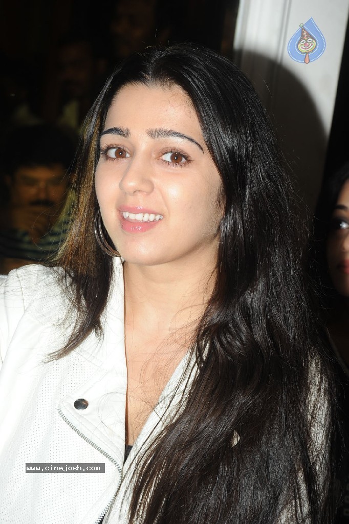 Charmi Pics - 46 / 63 photos
