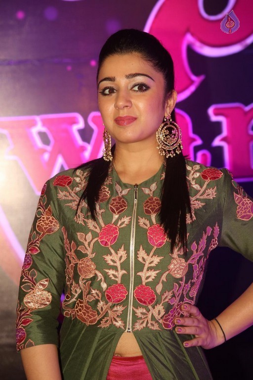 Charmy Kaur Photos - 7 / 39 photos