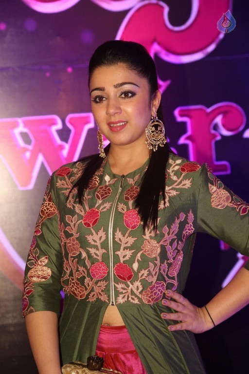 Charmy Kaur Photos - 26 / 39 photos