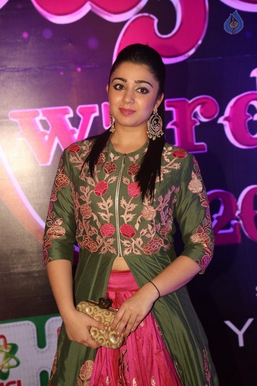 Charmy Kaur Photos - 36 / 39 photos