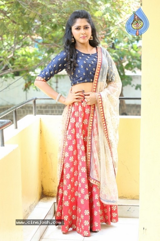 Cherishma Sri New Pics - 11 / 37 photos