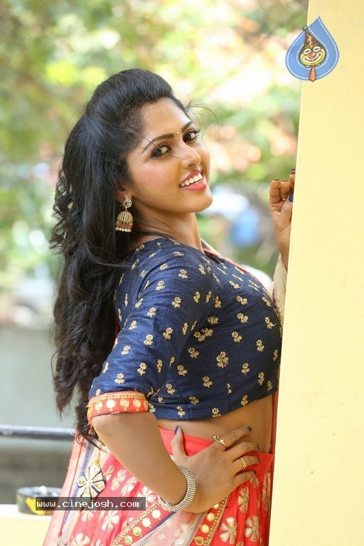 Cherishma Sri New Pics - 16 / 37 photos