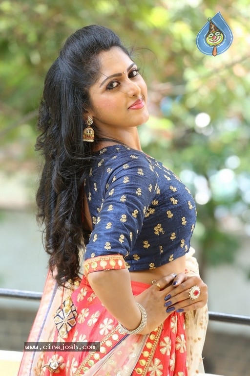 Cherishma Sri New Pics - 22 / 37 photos