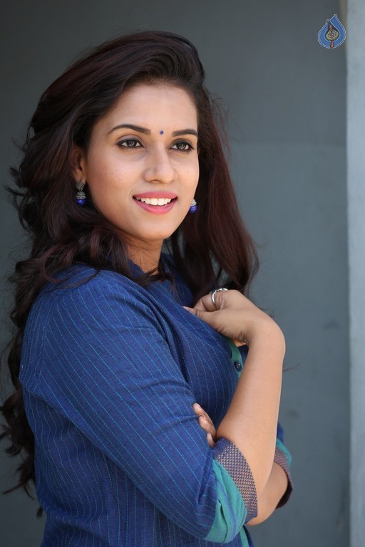 Chetana Uttej Gallery - 21 / 40 photos