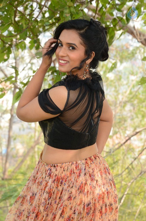 Chetana Uttej Latest Gallery - 4 / 42 photos