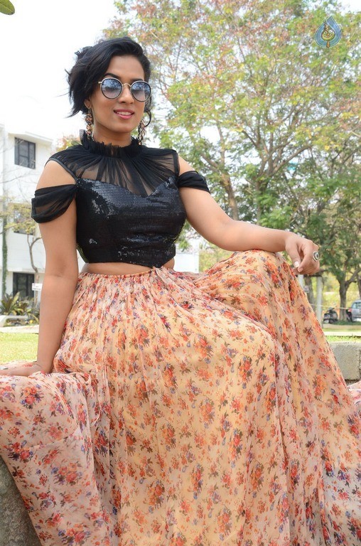 Chetana Uttej Latest Gallery - 22 / 42 photos
