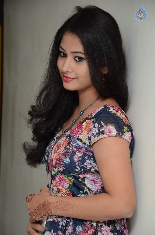 Chinmayi New Photos - 28 / 32 photos