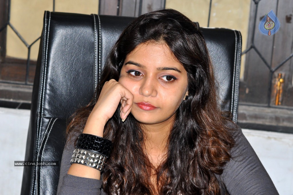 Colors Swathi Latest Gallery - 22 / 133 photos