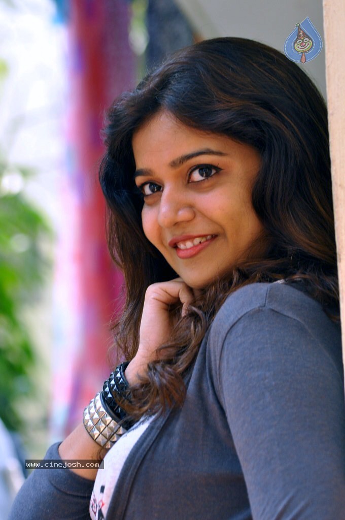 Colors Swathi Latest Gallery - 34 / 133 photos